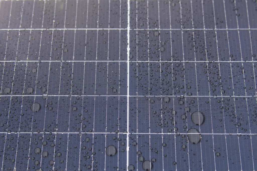 แผงโซลาร์เซลล์ Solar wing