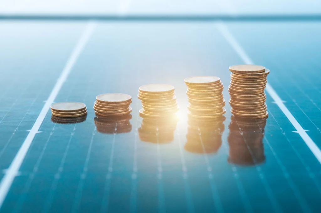 วิธีคำนวณผลตอบแทนจากการลงทุนโซล่าเซลล์ ROI (Return on Investment) 